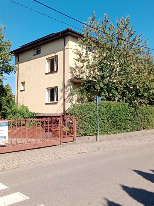 Dom idealny dla 1-2 rodzin lub pod inwestycję!