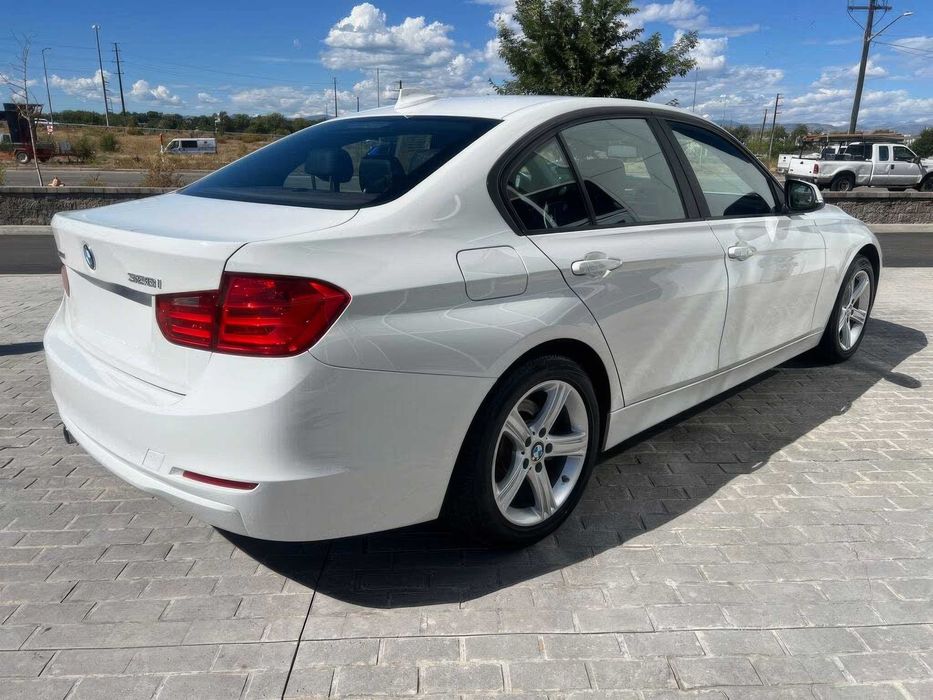 BMW 3 Series 328i xDrive      2015