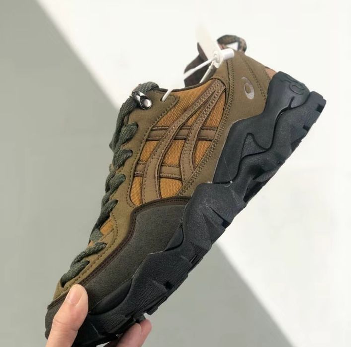 Кросівки Asics Gel-Pickax