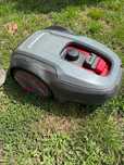 Robot kosiarka do trawy