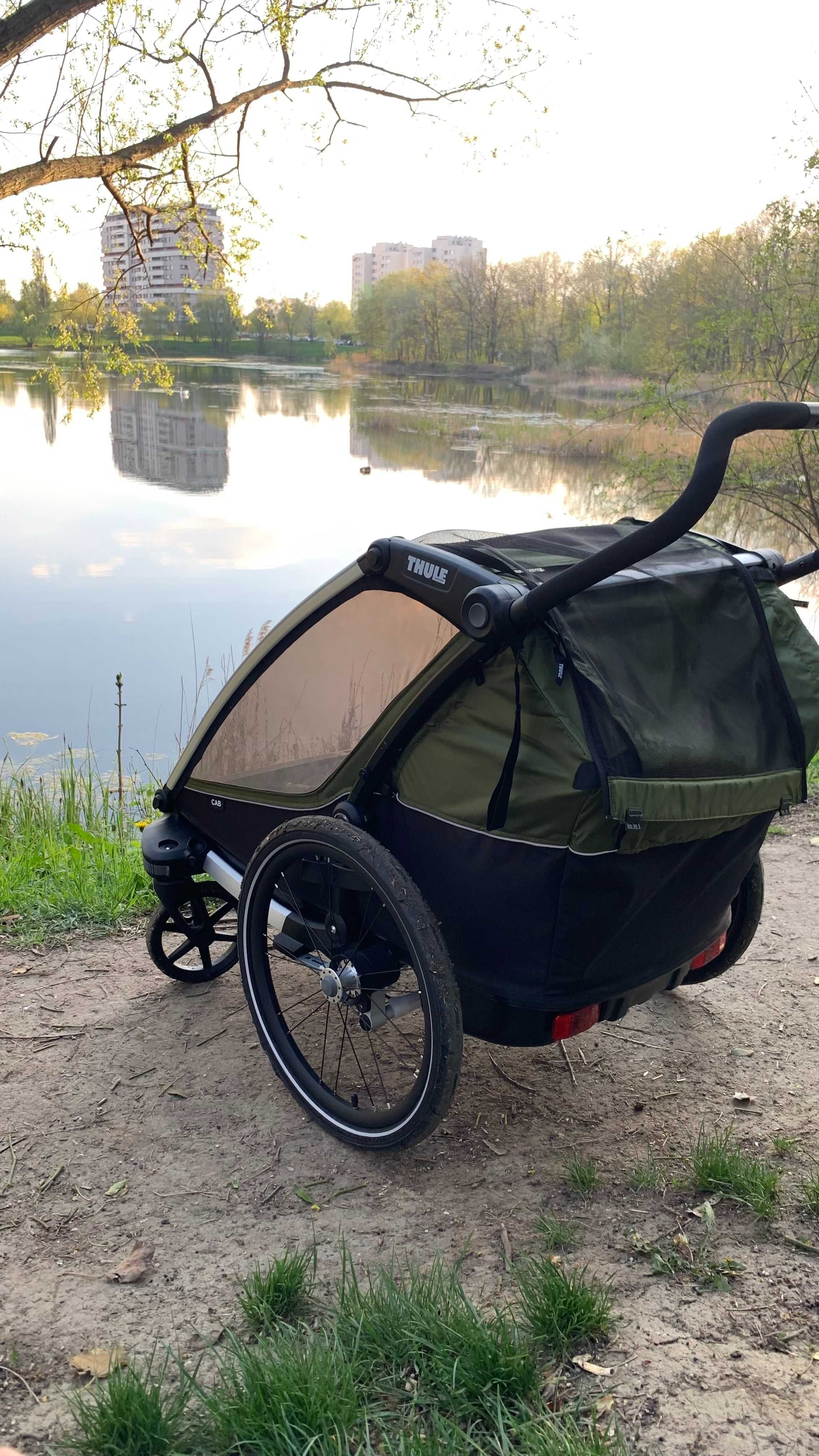 Wynajem przyczepka rowerowa Thule Chariot Cab 2, 2-osobowa, bagażnik