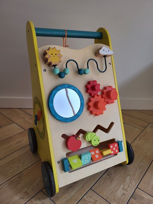Walk ‘n’ Learn – drewniany chodzik-pchacz edukacyjny B.Toys