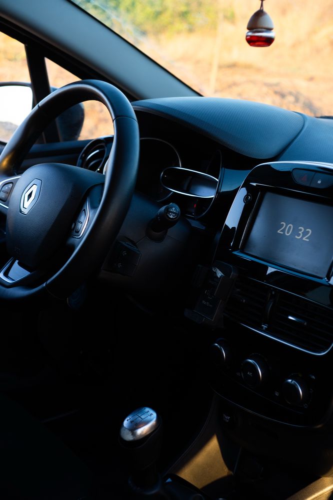 Carrinha Renault Clio Limited Edition 2020