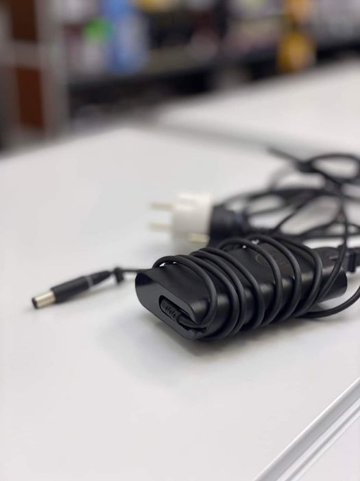 Ноутбук  Dell в ідеальному стані