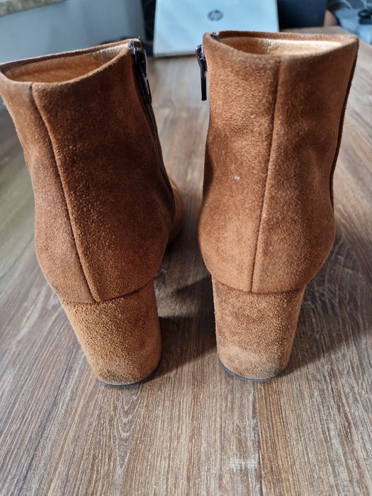 Brązowe welurowe botki Ryłko, r. 40