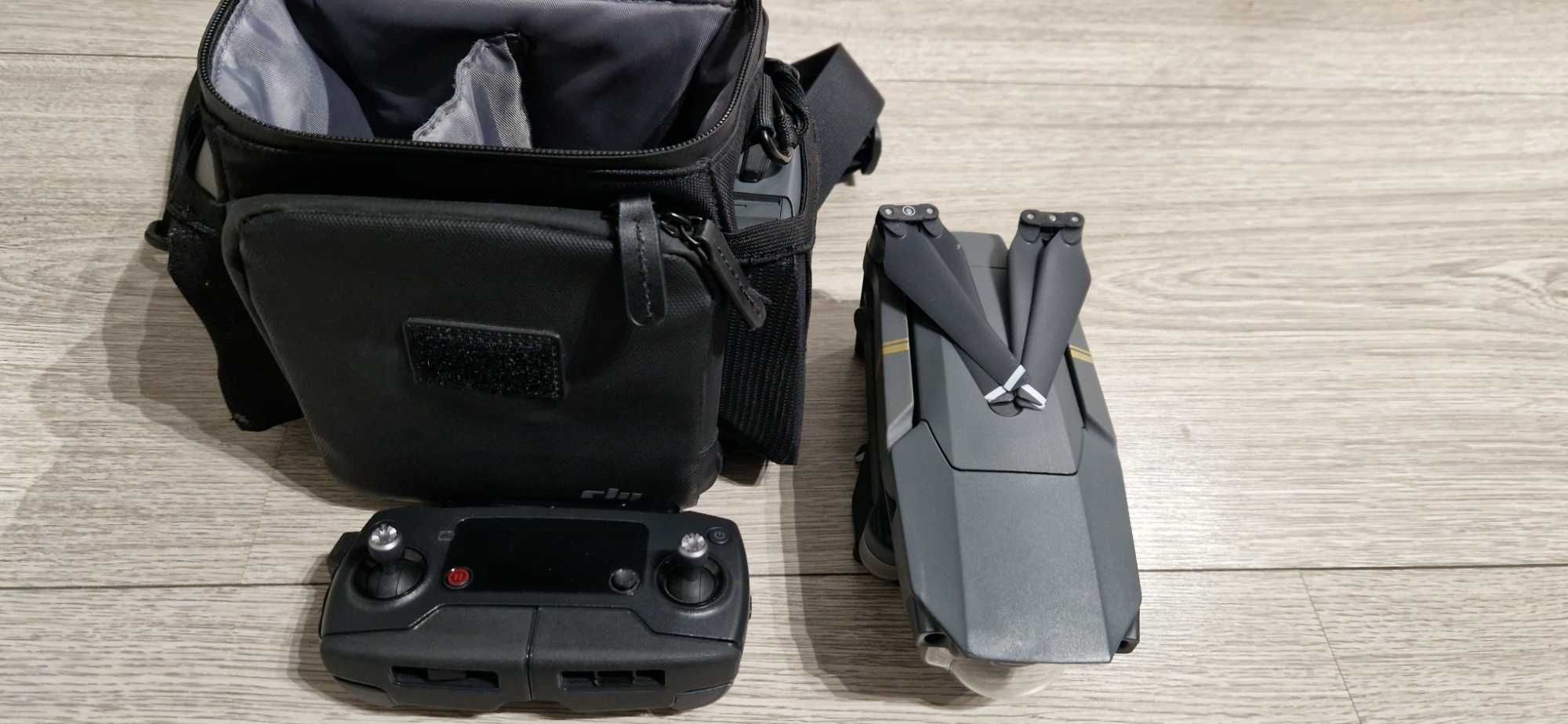 Dron DJI Mavic Pro + torba DJI + 3 baterie