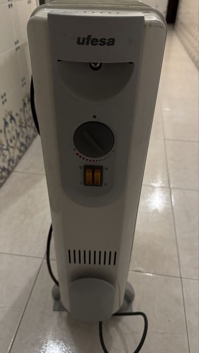 Aquecedor oleo UFESA - 1500W