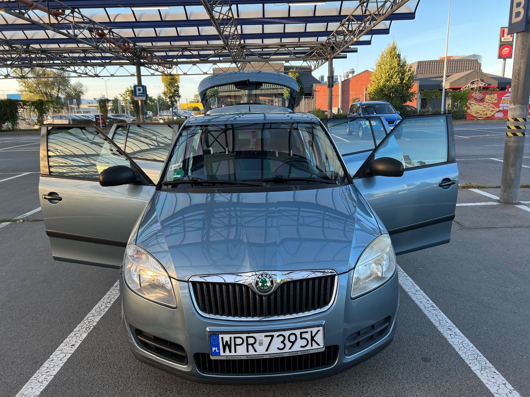 Skoda Fabia Skoda Fabia II • 1.2 benzyna • Hatchback • 2009 • manual