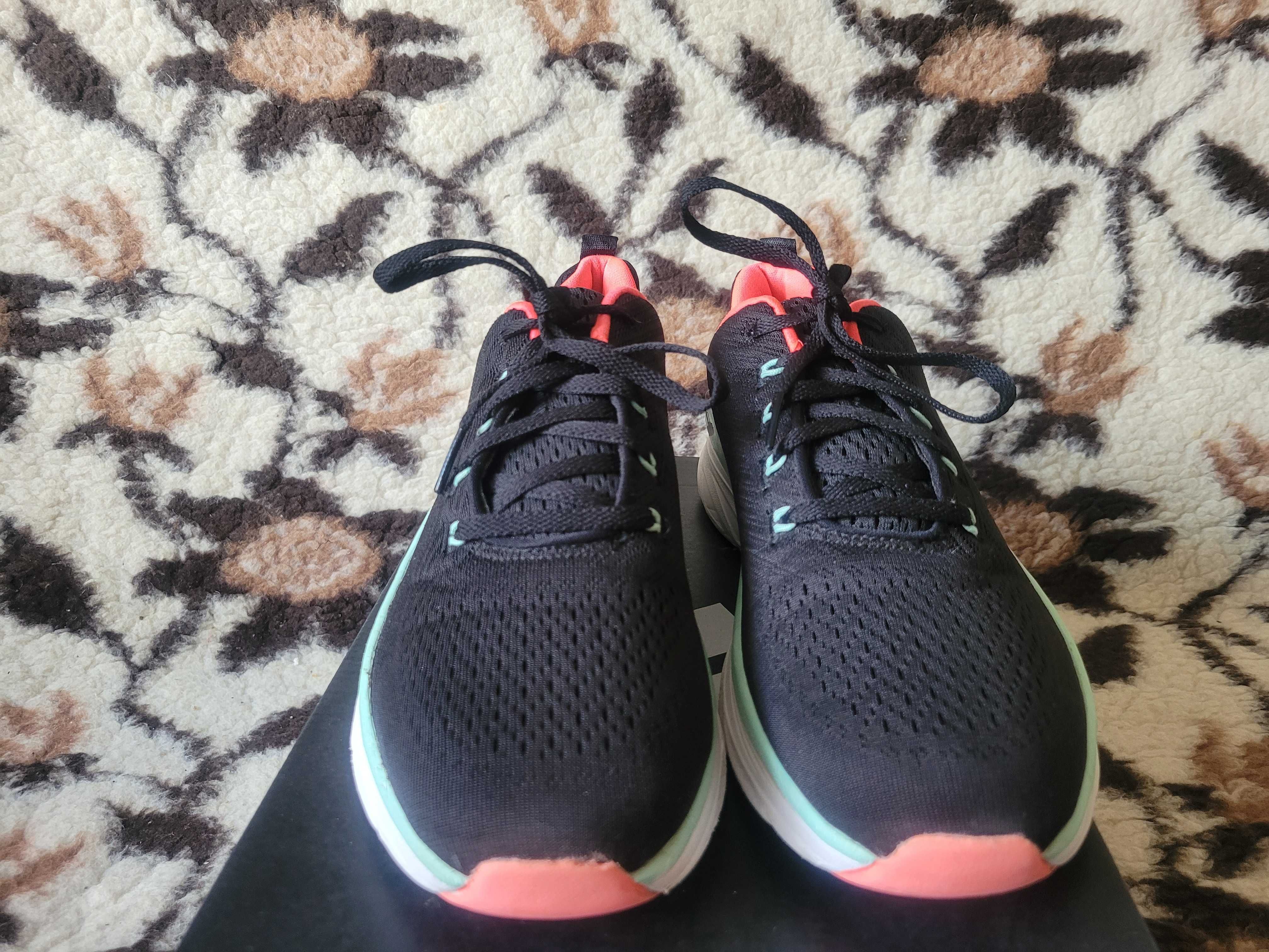 Mega sportowe buty do biegania Skechers D Lux Walker wkł.27 cm