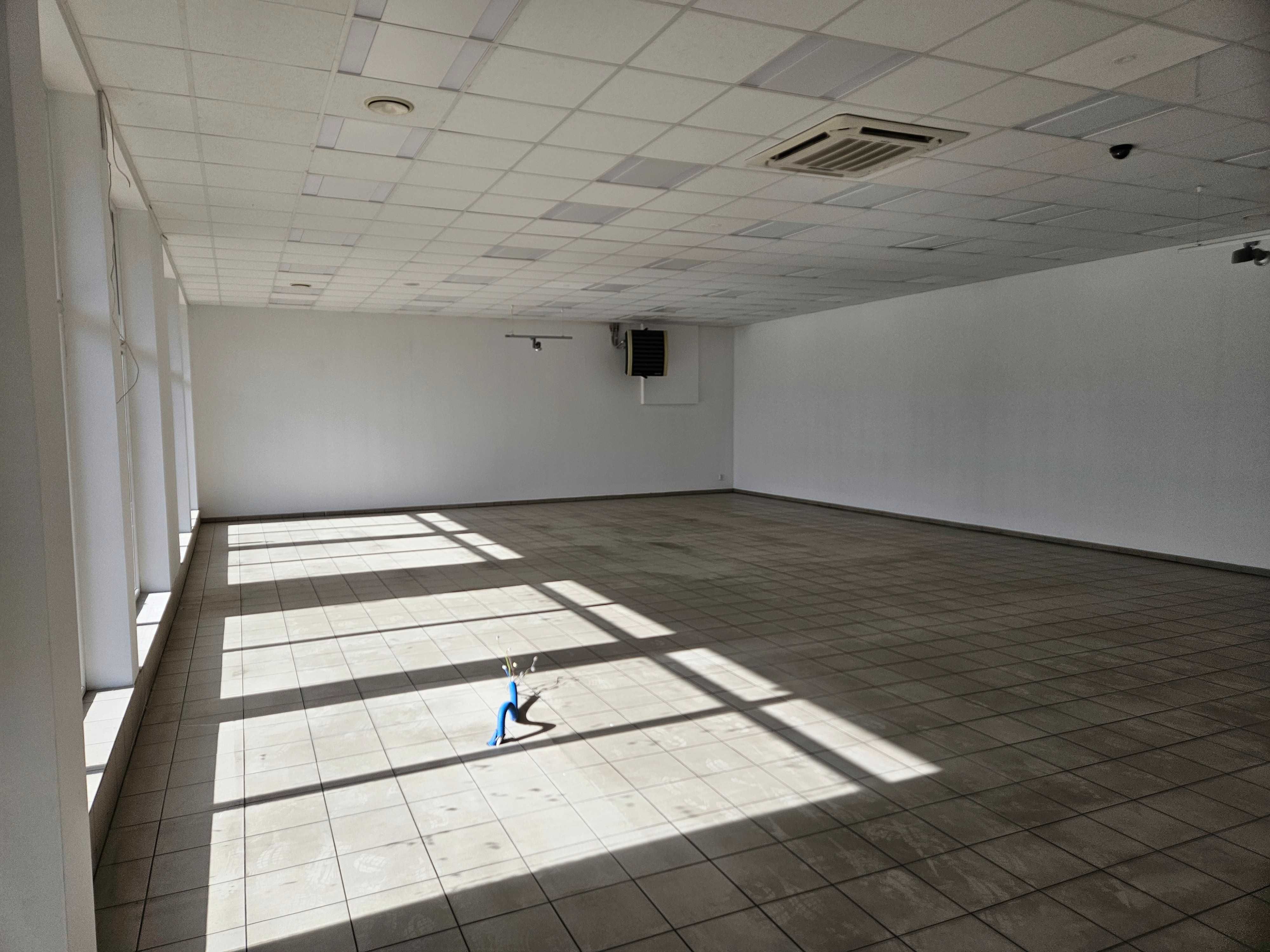 Lokal usługowo handlowy centrum Murowanej