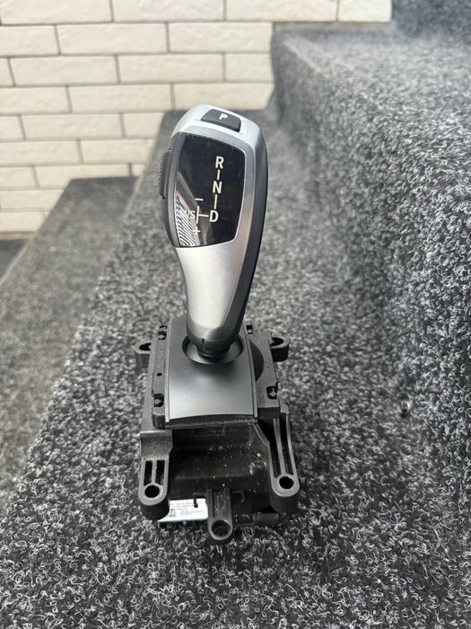 Продам силектор АКПП BMW f10 USA 2014