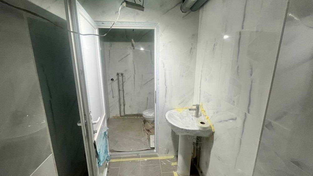 Комерційне приміщення 144 м² — ідеальне під школу, студію або офіс.