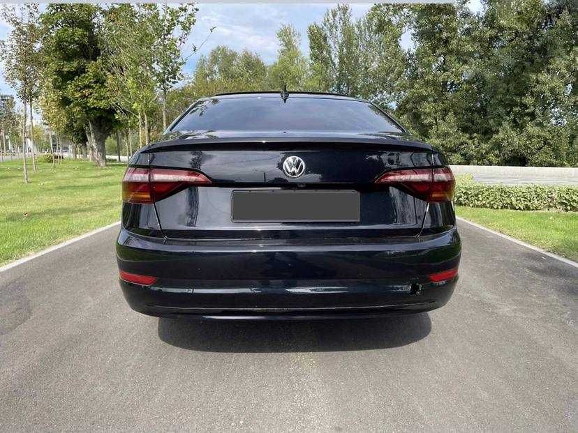 Двері коропка двигун поріг четверть VW Jetta MK7 2019 разборка фари