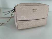 Guess torebka w bardzo dobrym stanie