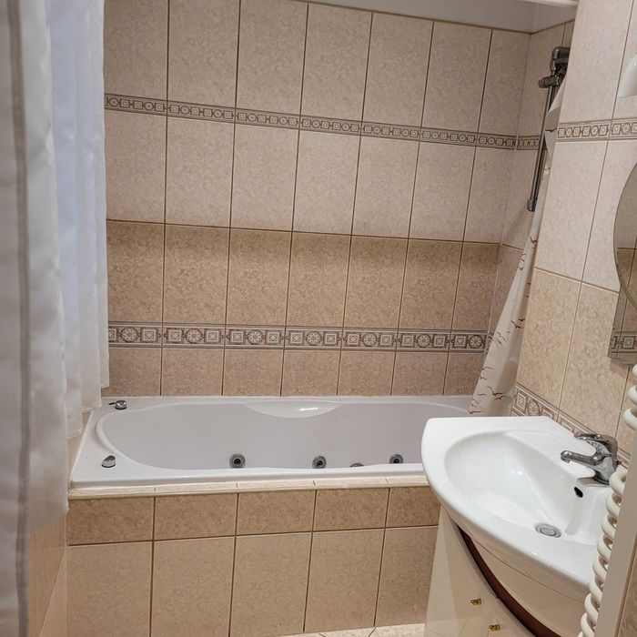 Dom dla osób pracujących, kwatera w centrum miasta