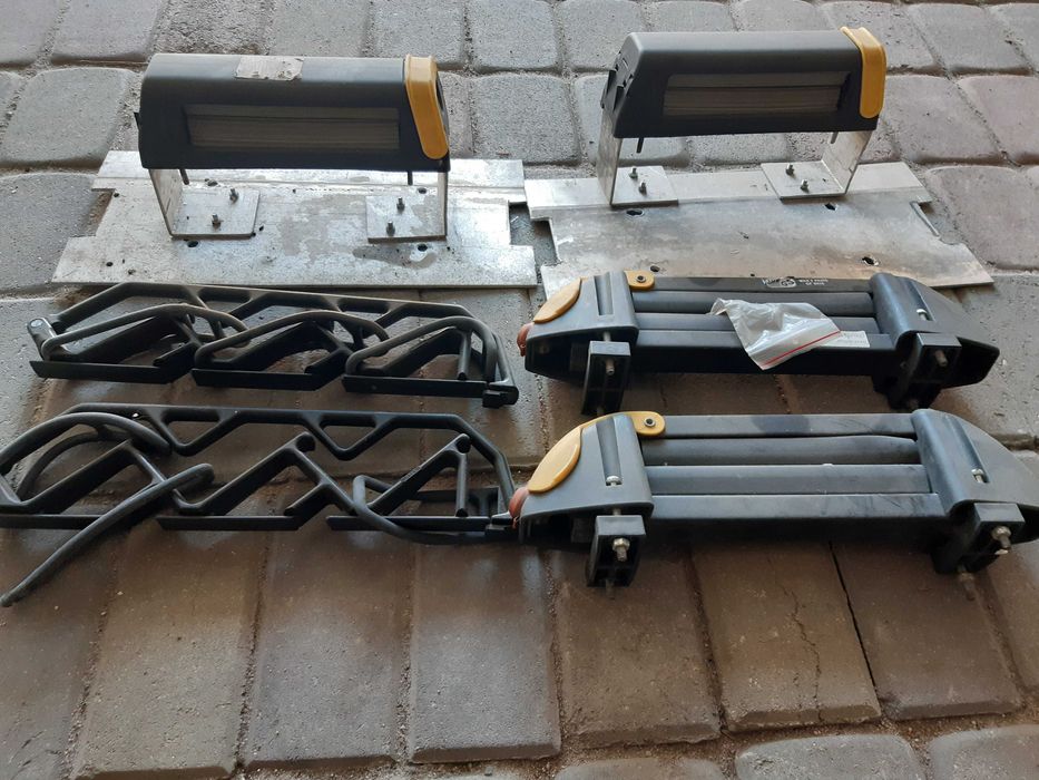 Bagaznik rowerowy /narty/