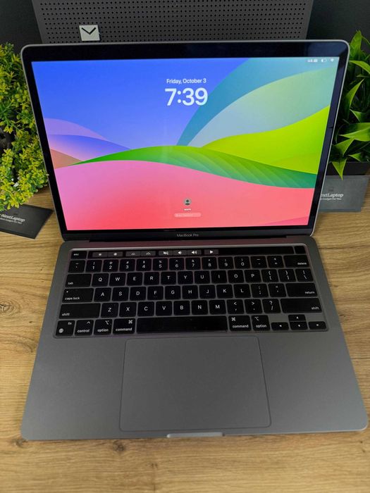 MacBook Pro 13" 2020 M1 16\512 Gb