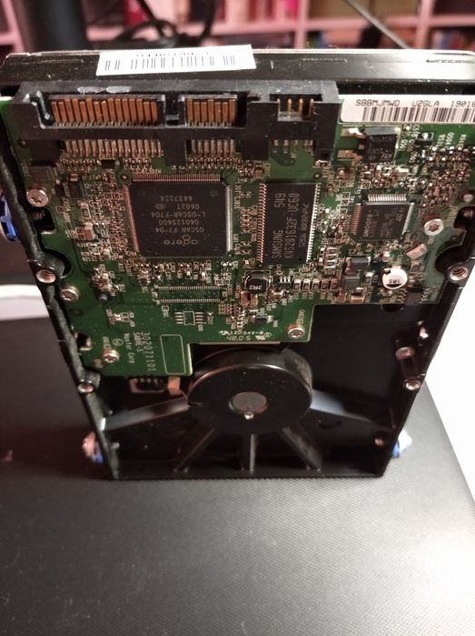 Maxtor 250GB Hard Drive SATA64284549211777121