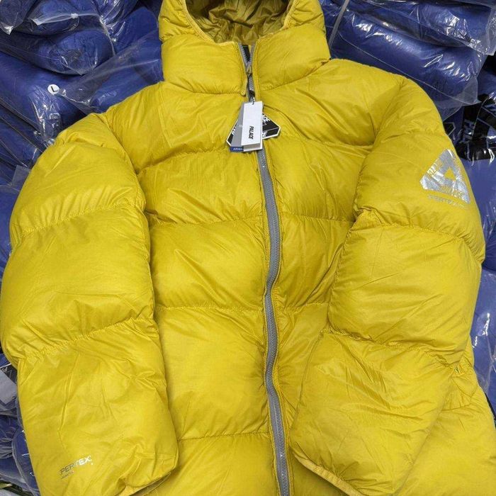 (БЕЗ ПЕРЕДОПЛАТИ)Palace Puffer Jacket куртка пуховик пелес жовта