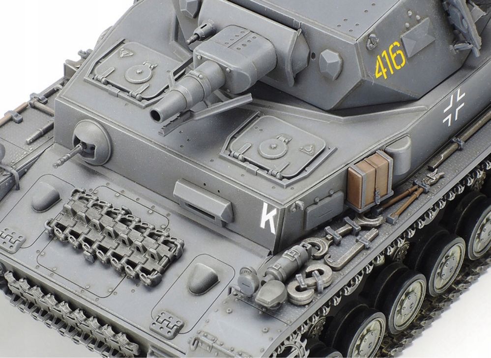 Czołg PzKpfw Panzer IV Ausf.F 1:35 model 35374 Tamiya
