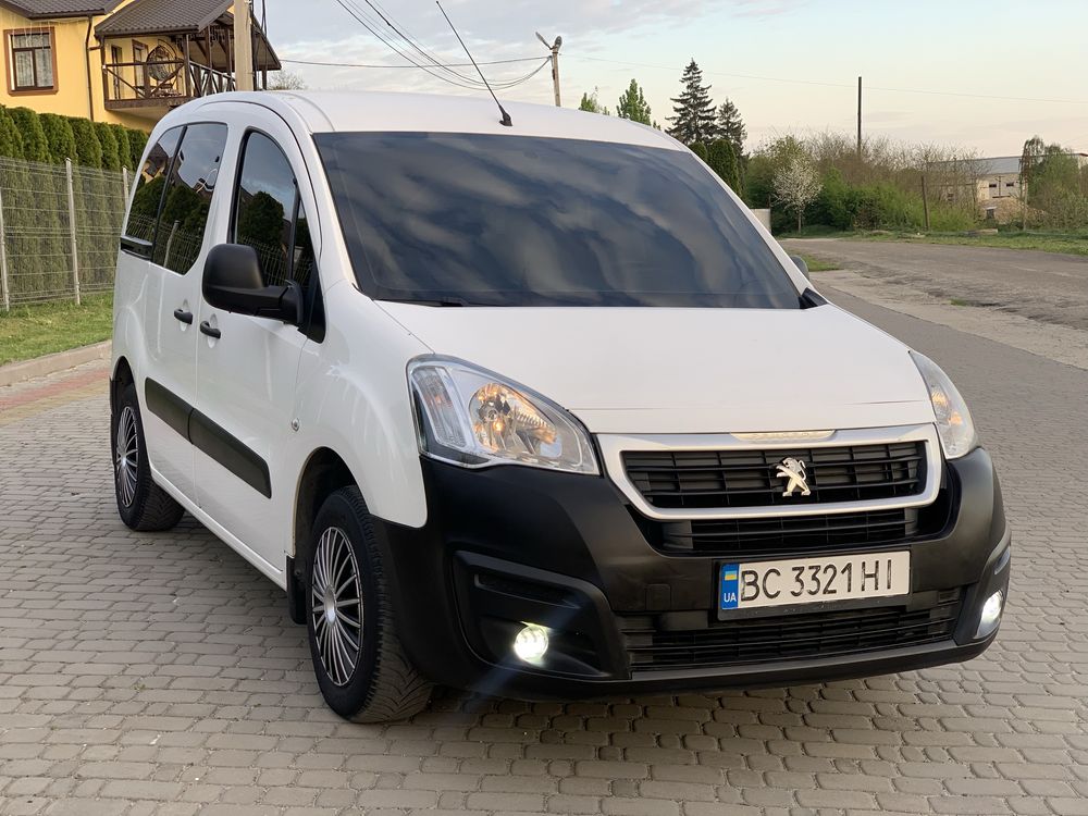 Peugeot Partner Tepee 2017