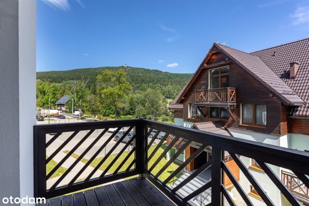 Lokal mieszkalny z dwoma balkonami, 8% Vat