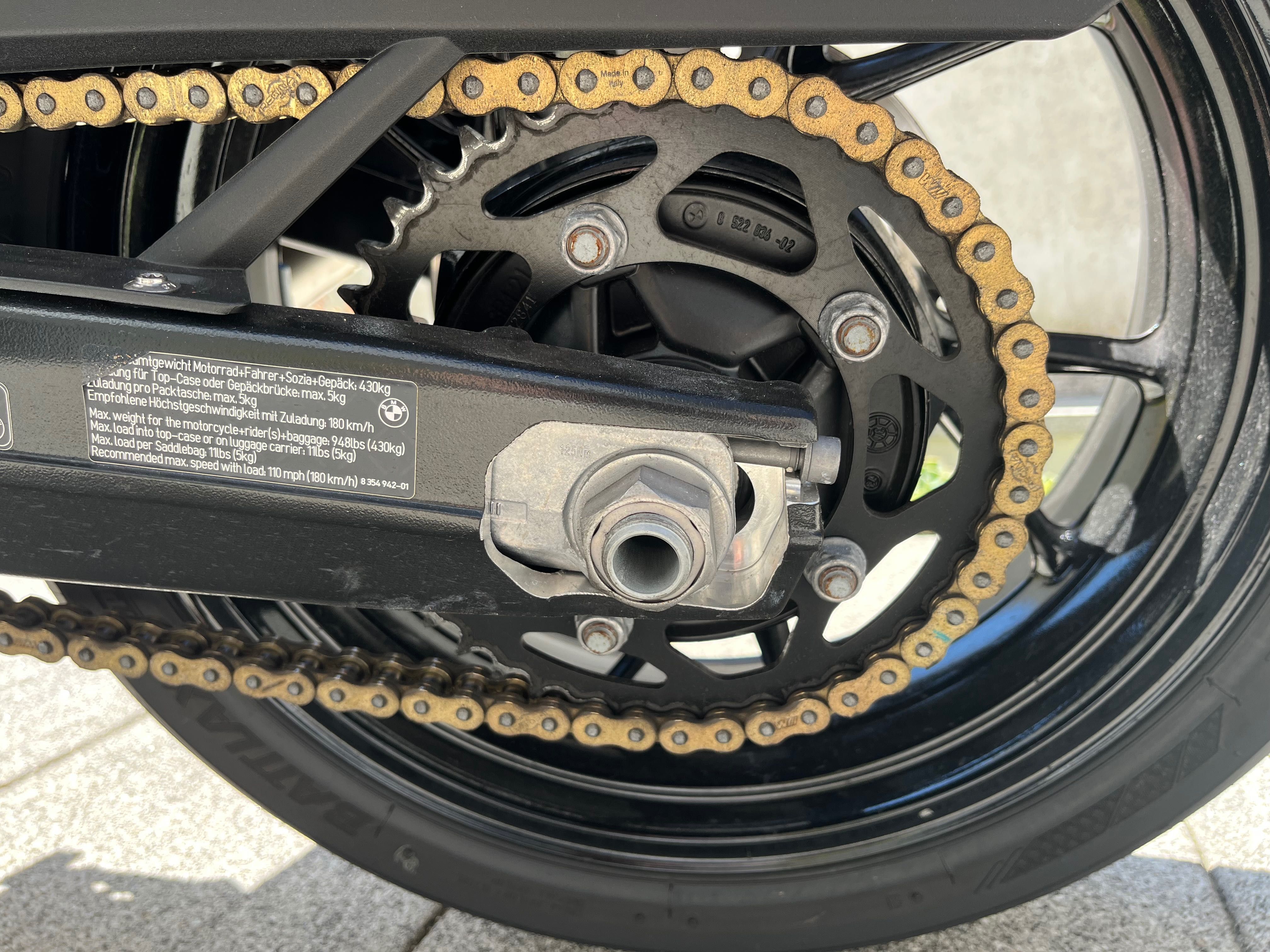 BMW f900 R 1400km