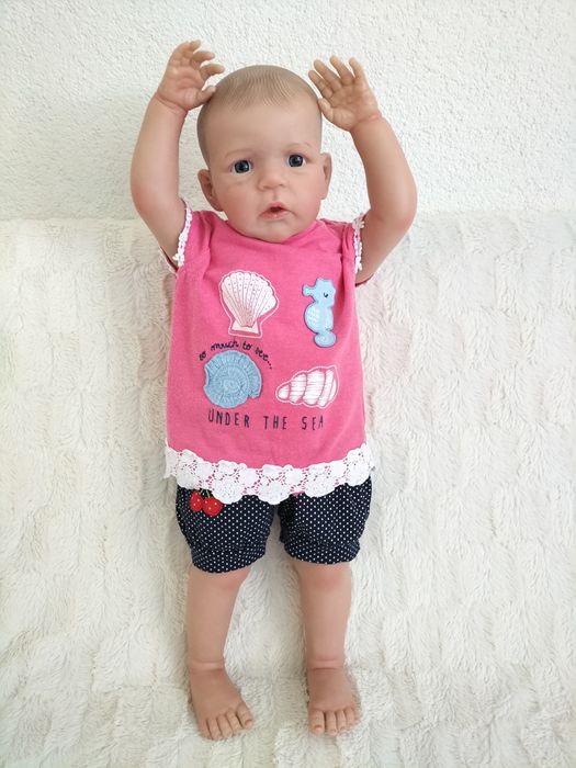 Nowa duża lalka typu Reborn