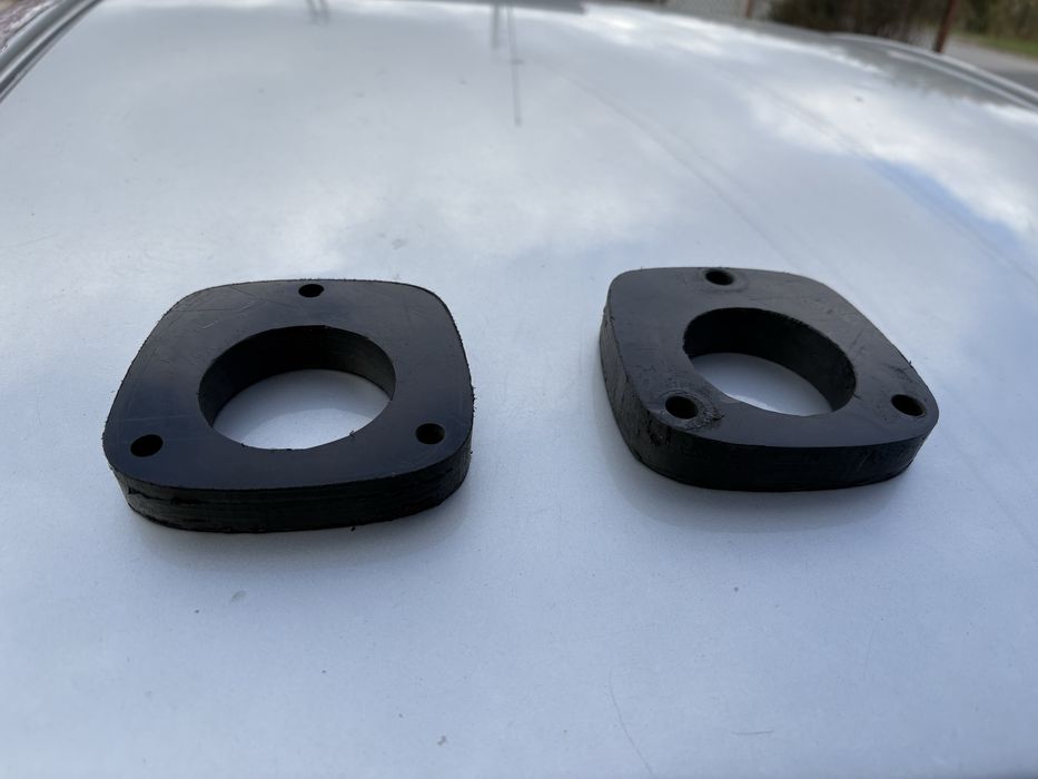 Podkładki poliuretanowe 20mm w163