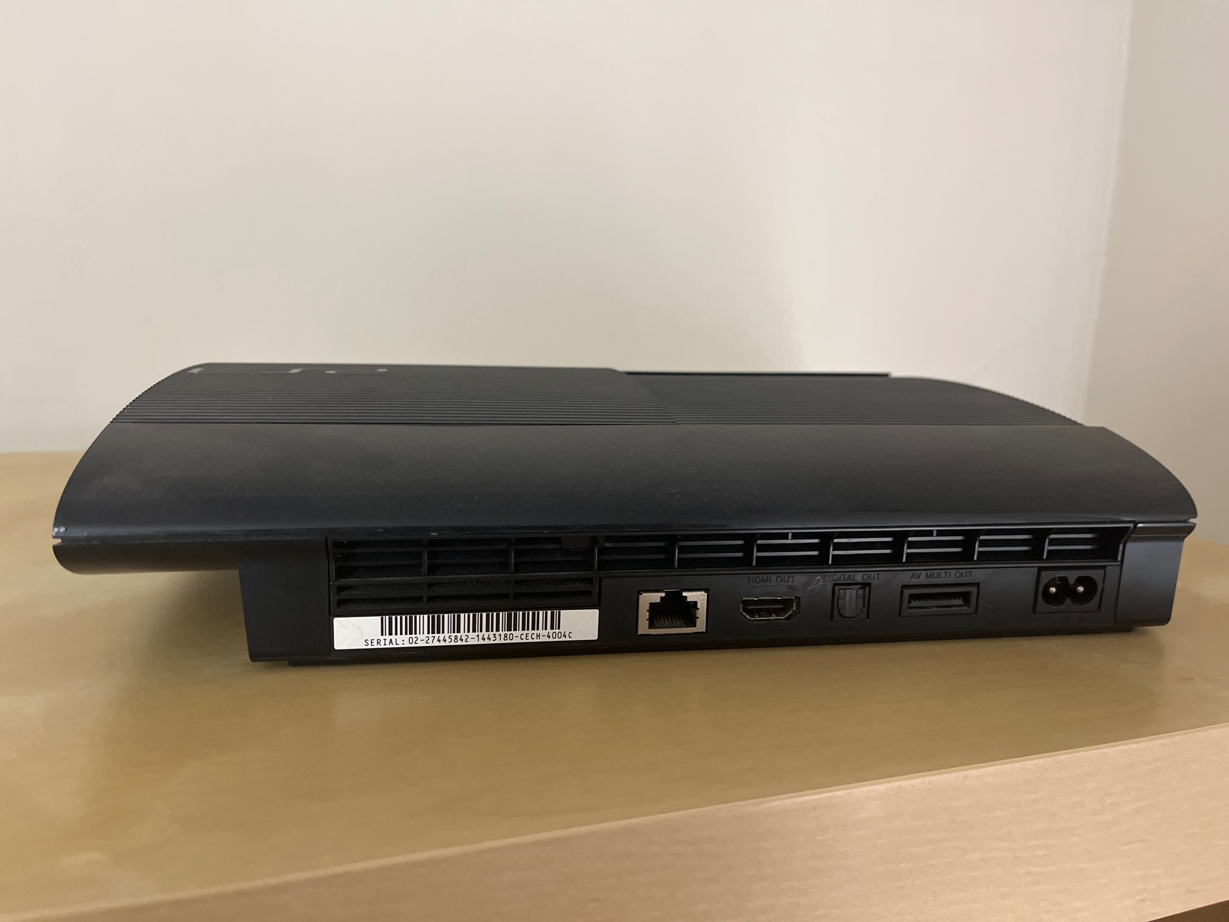 PlayStation 3 Super Slim - 500GB