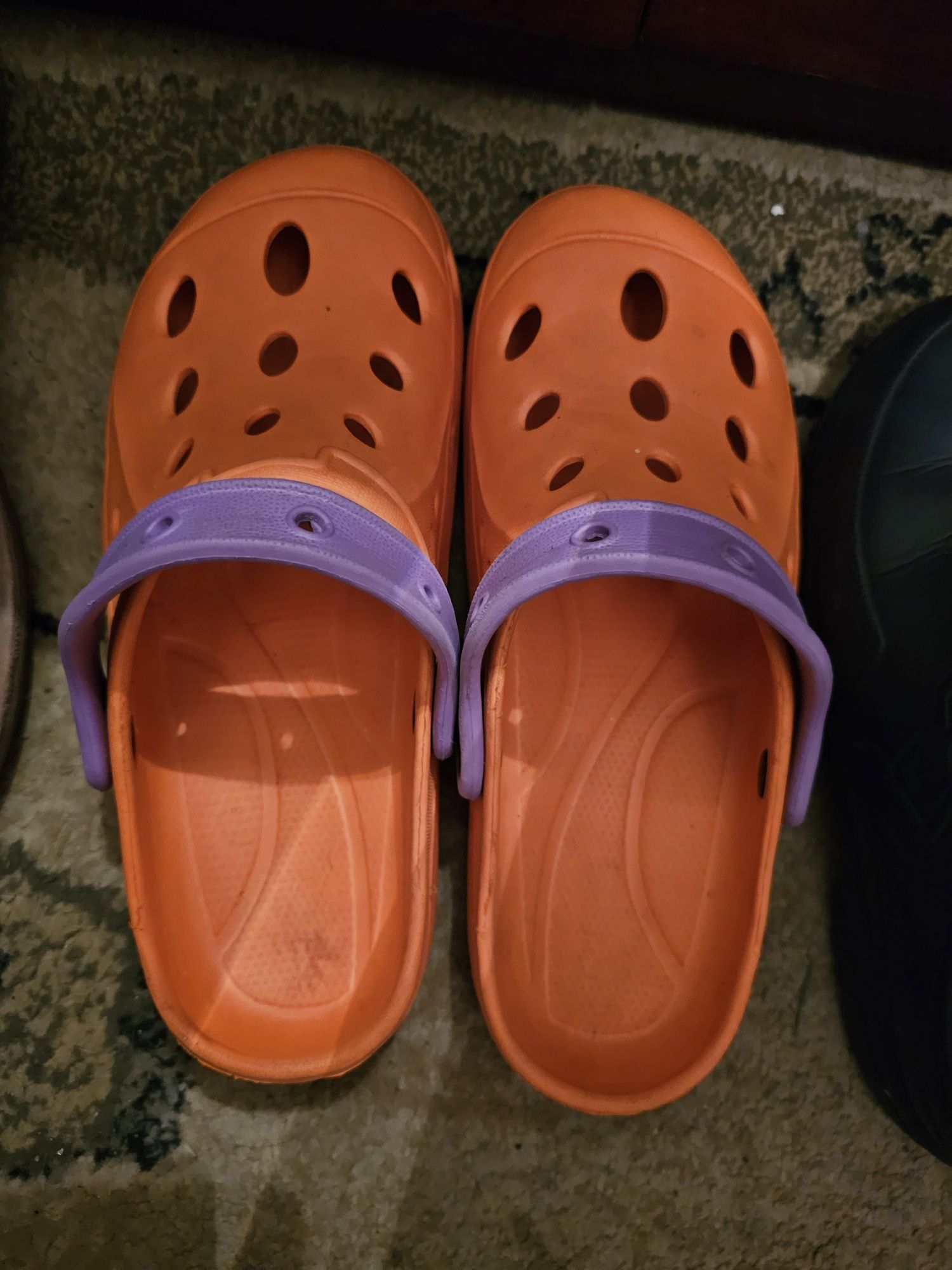 Buty do ogrodu  solidne 2 pary