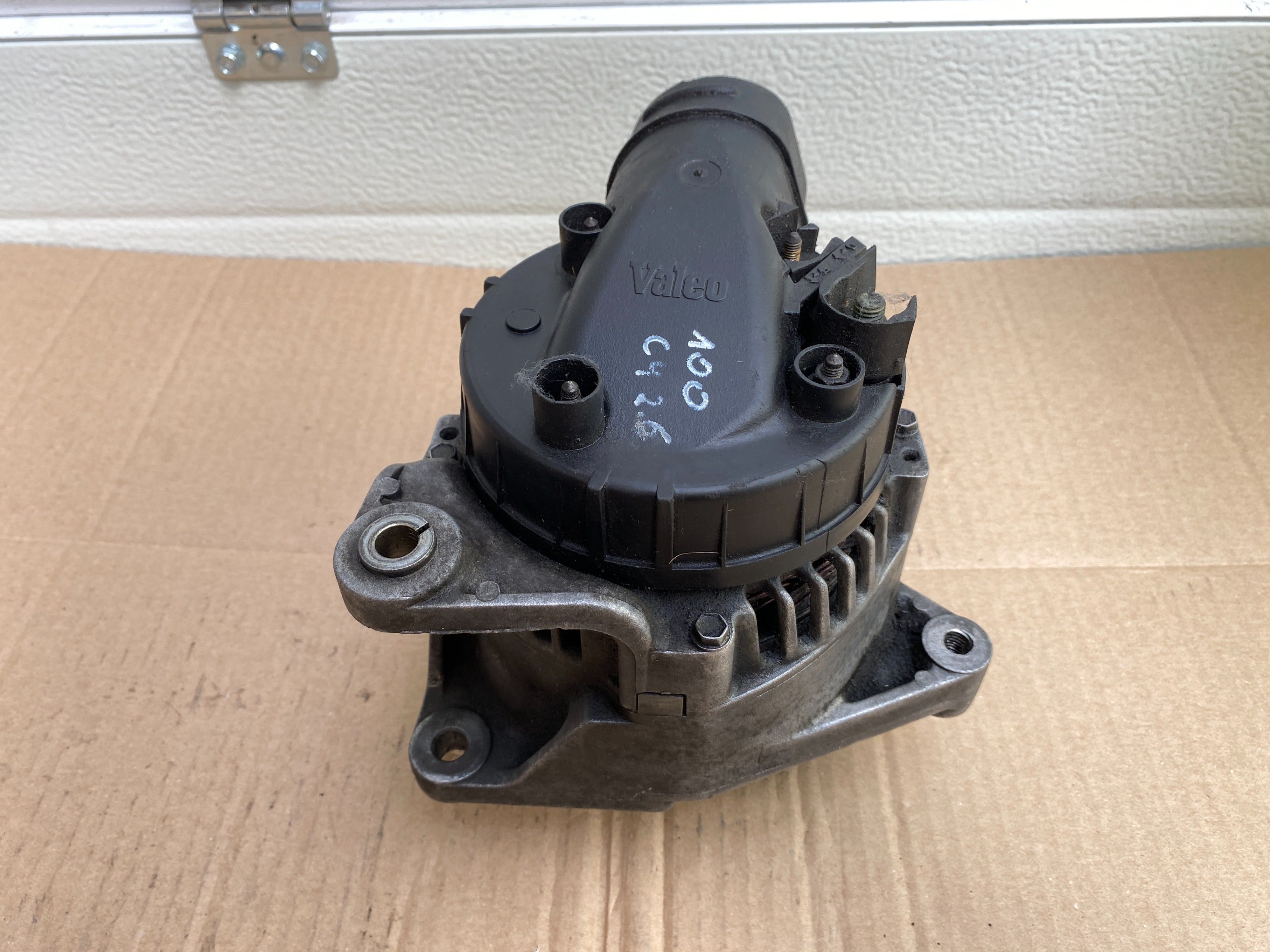 Audi 100 A4 A6 C4 Vw Passat B5 2.3 2.6 2.8 Aar Abc Aah Alternator 90A