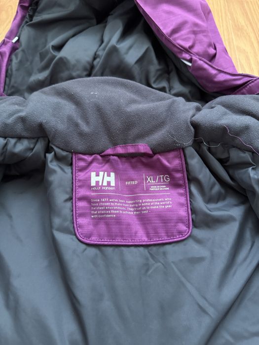Жіноча куртка Helly Hansen розмір ХЛ дуже тепла