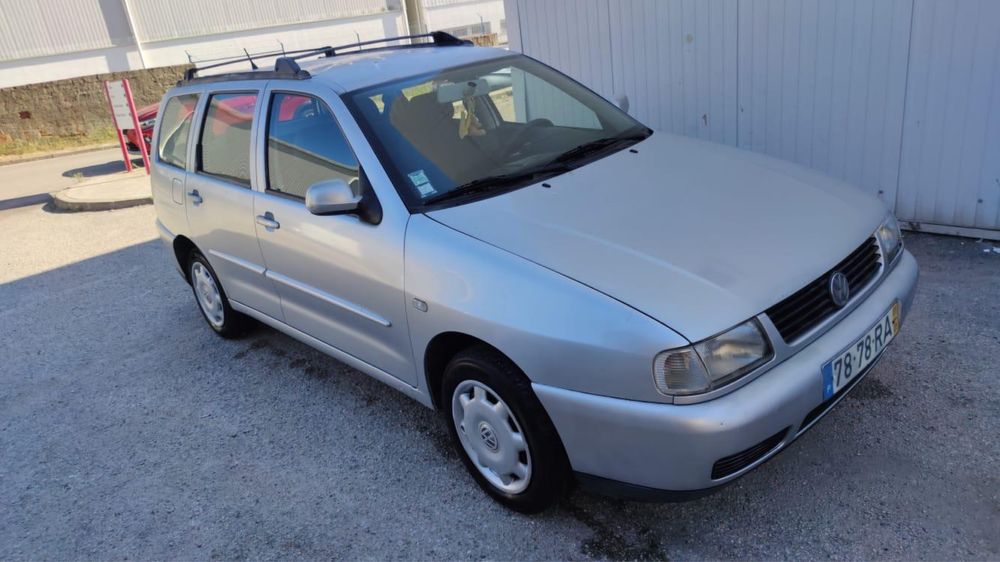 Polo variant 2001