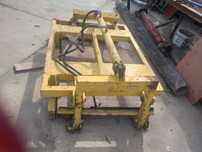 Chwytak hydrauliczny do bloczkow betonowych