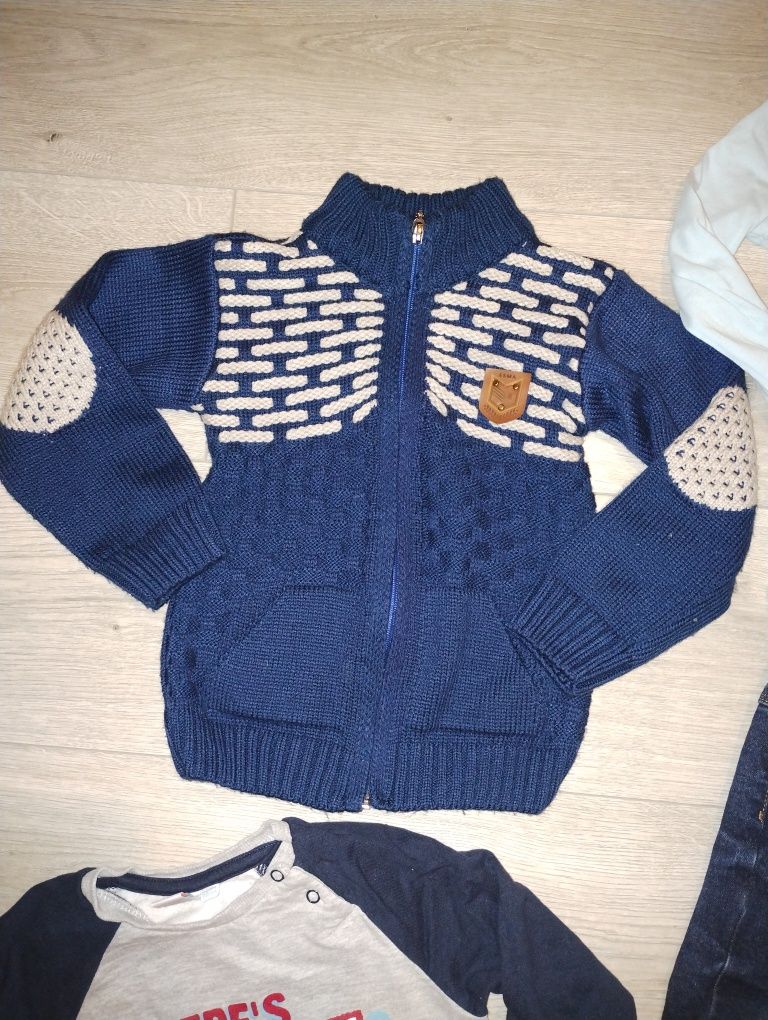 Sweterek jeansy r.92