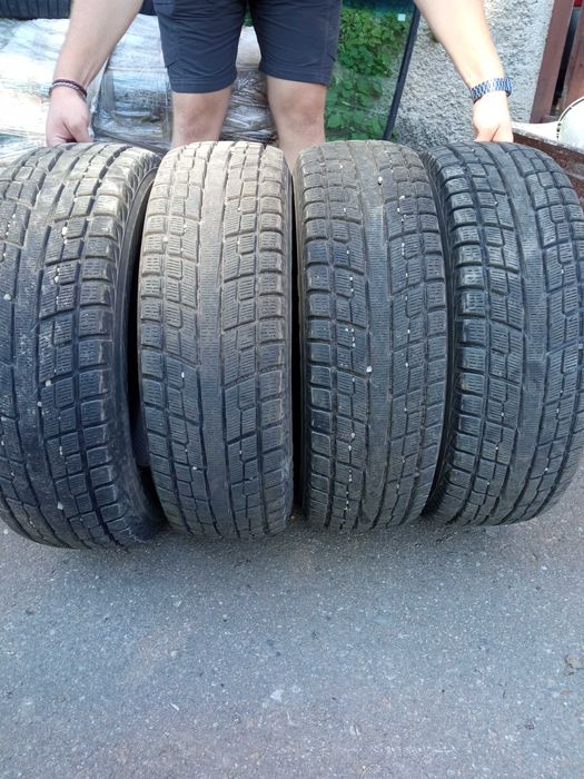 Шини зима 215/65 r16 yokohama geolandar i/t-s