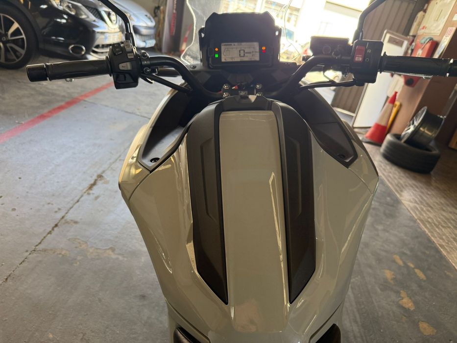 Honda NC750x 2024