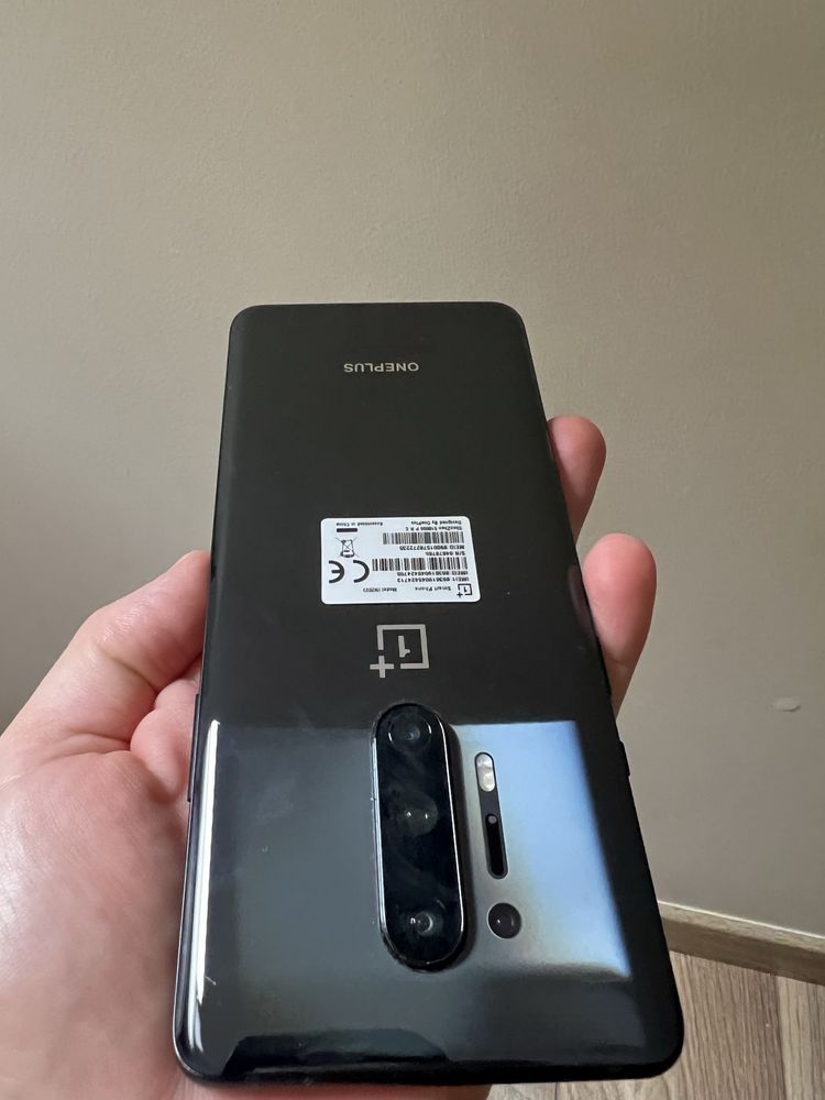 Sprzedam one plus 8 pro