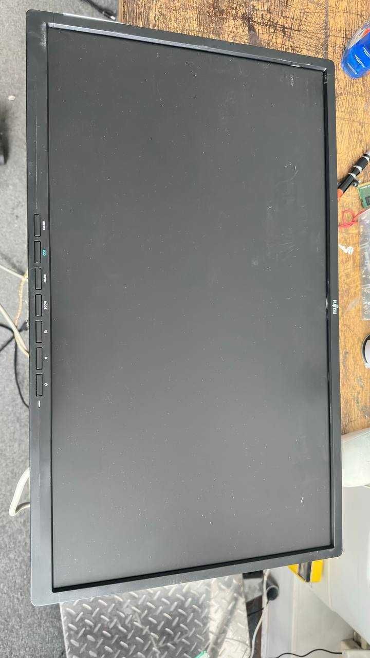 Монітор 24" Fujitsu E24-8 TS Pro DP/DVI/VGA FullHD IPS уцінка