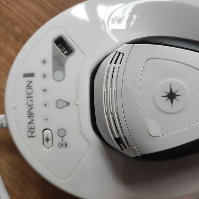 Depilator laserowy Remington