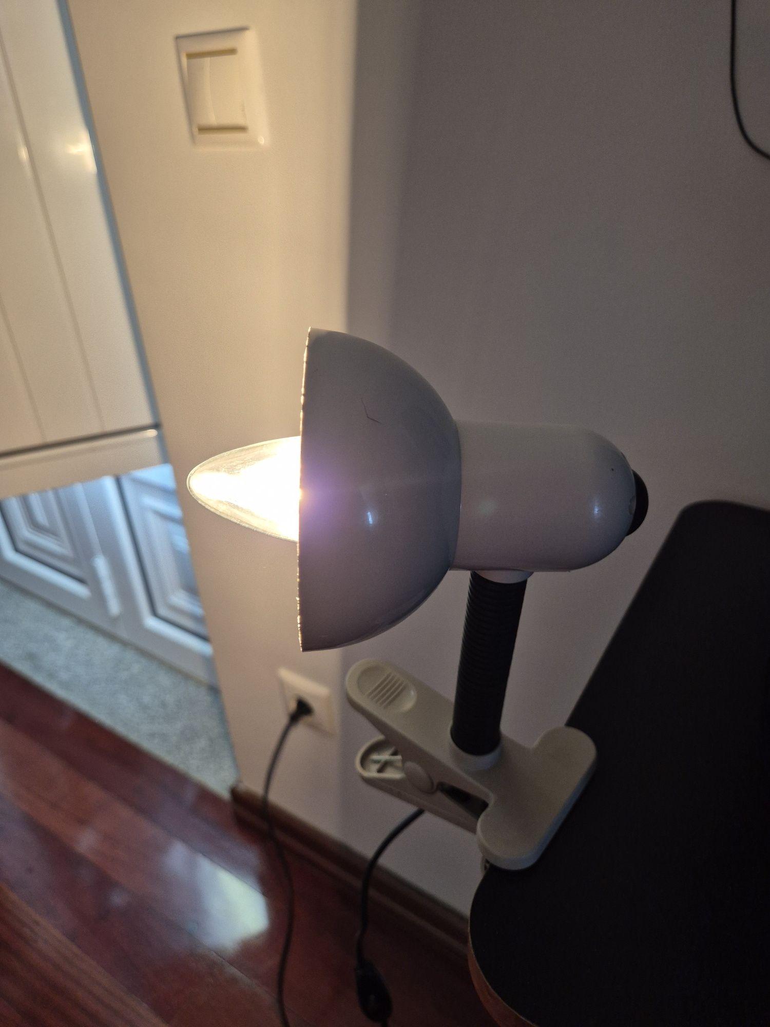 Candeeiro de mesa