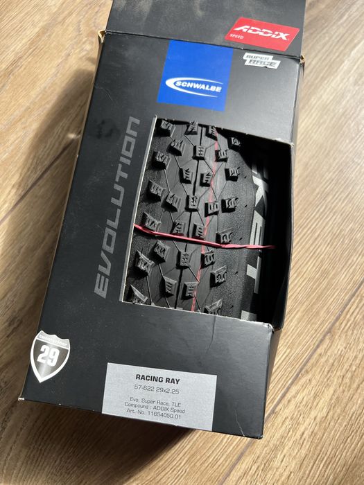 Schwalbe Rocket Ron 29” 2.25” SuperRace