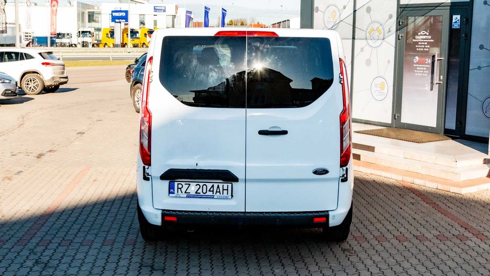 Ford Transit Custom 2.0 TDI, manual - na prywatne raty bez BIK i KRD