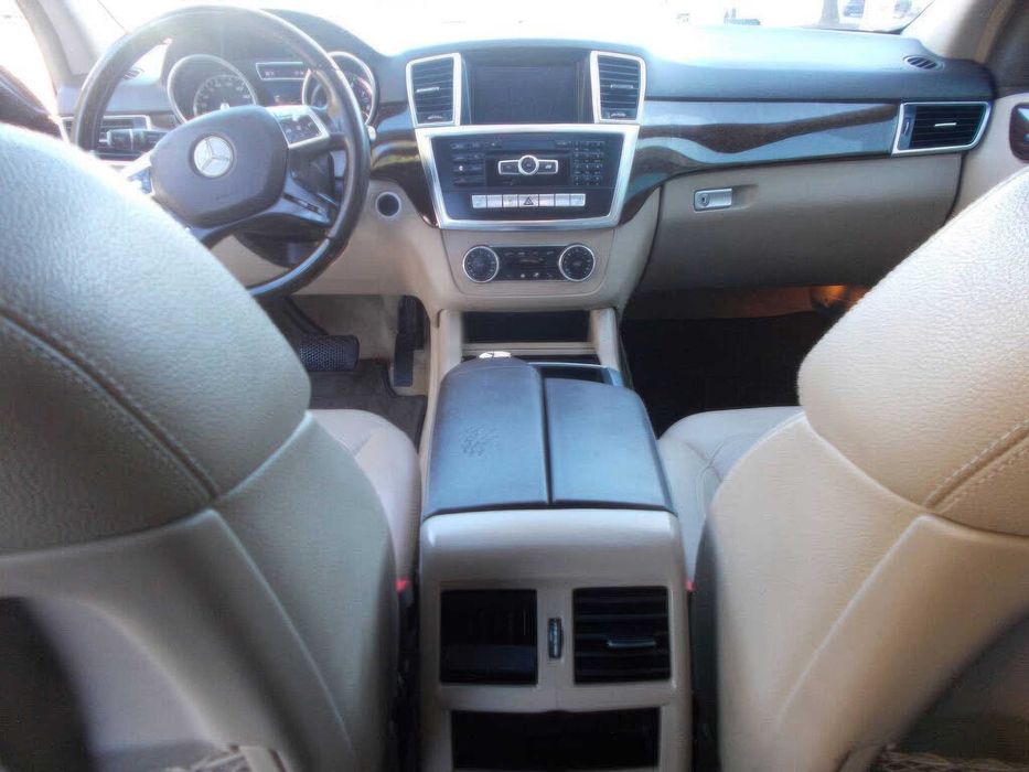 Mercedes-Benz M-Class ML      2013