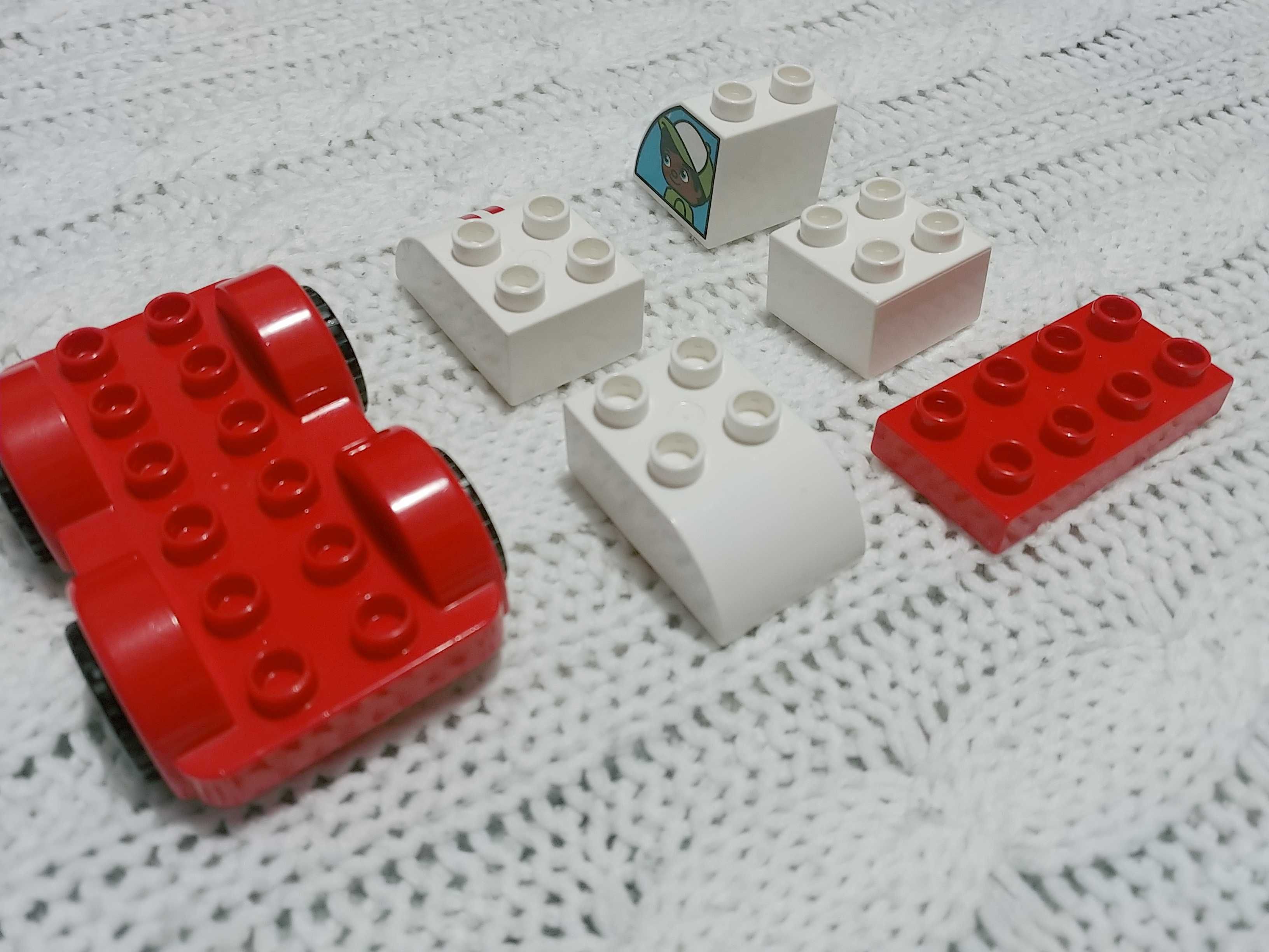 Klocki Lego Duplo Moja pierwsza wyścigówka 10860