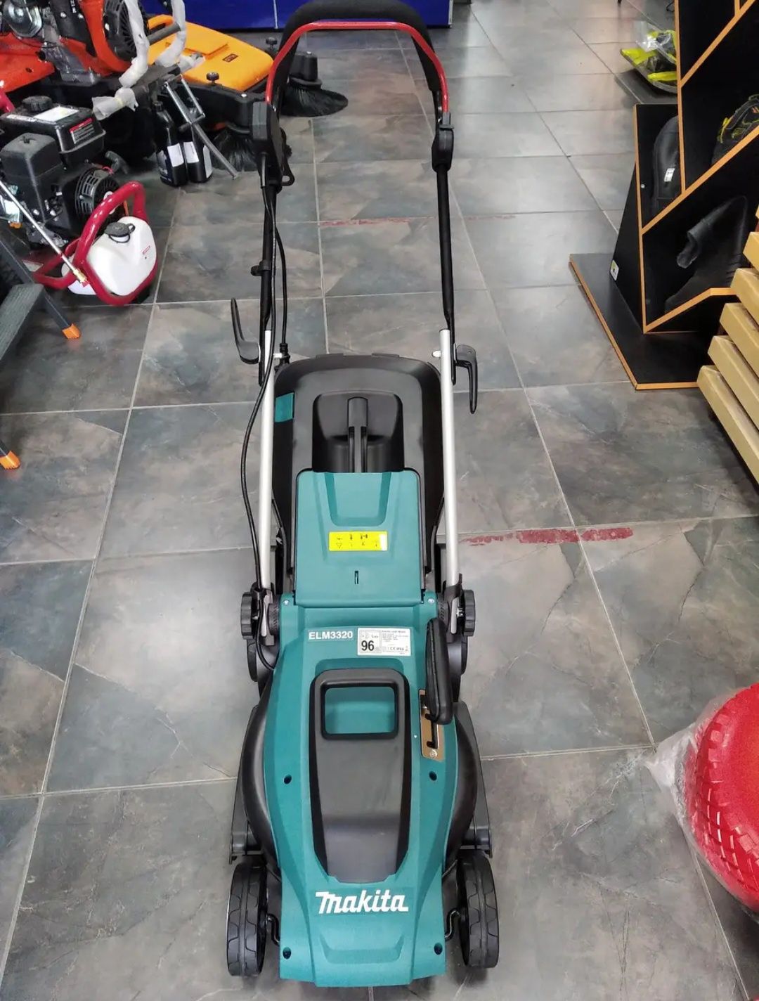 Газонокосилка makita elm3320