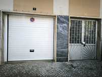 Arrenda-se loja para comércio na Póvoa de Santa Iria (Bolonha)