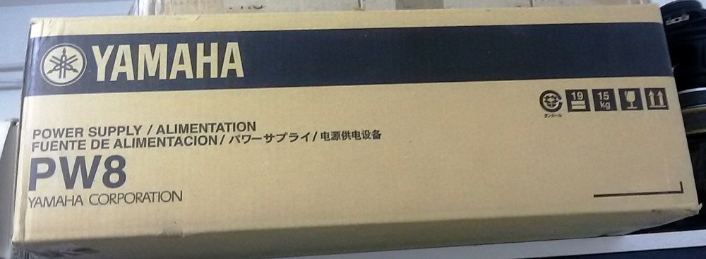 FONTE YAMAHA PW8 (Mesas Mistura IM8 24/32)