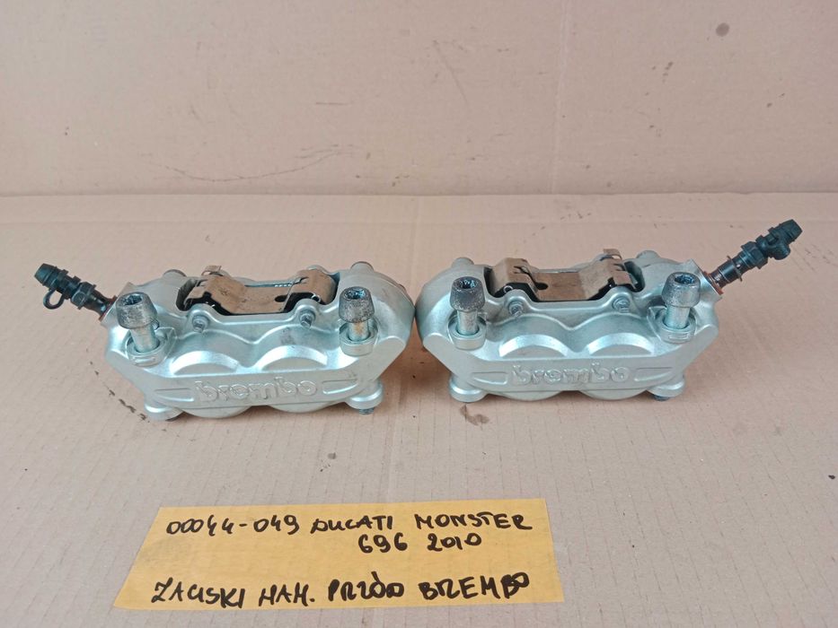 Ducati Monster 696 Zaciski Hamulcowe Przód BREMBO Zacisk Klocki 08-14